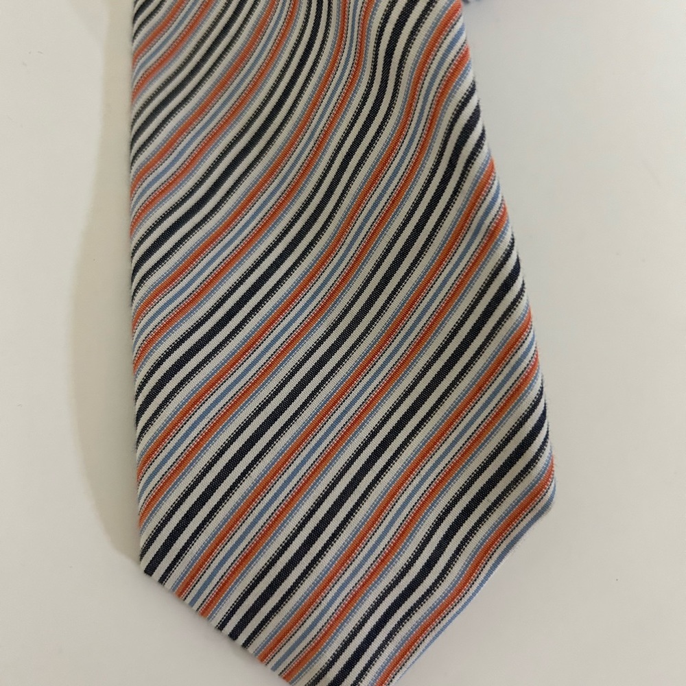 Brooks Brothers 100% Silk‎ Striped Preppy Classic Tie